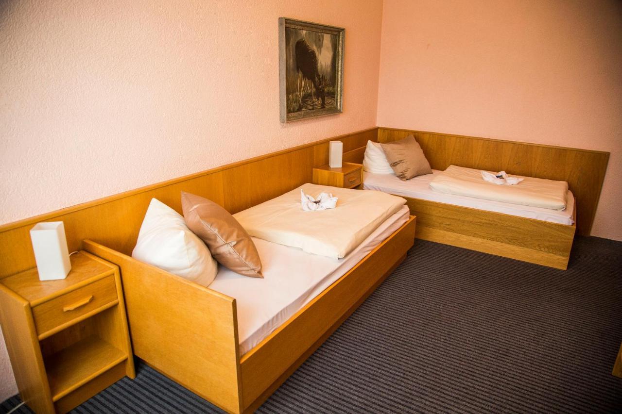 Hotel Stadt Peine Kültér fotó