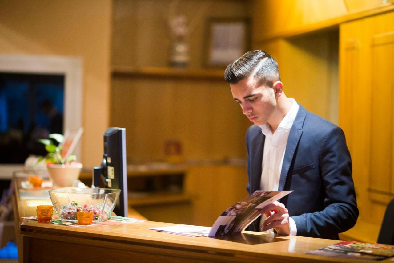 Hotel Stadt Peine Kültér fotó